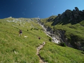 12 saliamo la ripida Val Carnera